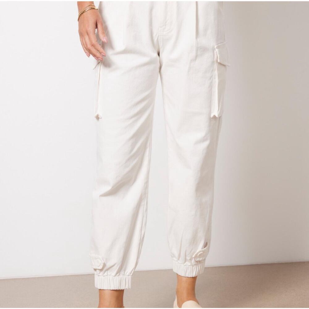 Monrow Women's Utility Pants Size XS Peach Cream Cotton Blend Stretch Chic Trend